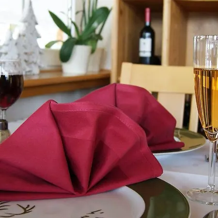 מלון - Restaurant - Cafe Forsthaus Lahnquelle Netphen